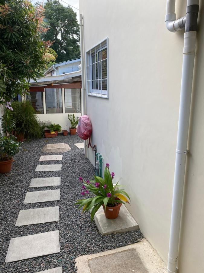 בו ואלון Flower Garden Self-Catering Apartments מראה חיצוני תמונה